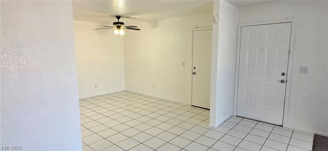 2100 Haven Hill Avenue, Las Vegas, NV 89106