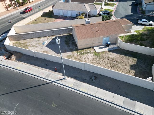 2100 Haven Hill Avenue, Las Vegas, NV 89106