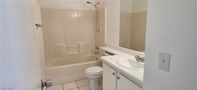 2100 Haven Hill Avenue, Las Vegas, NV 89106