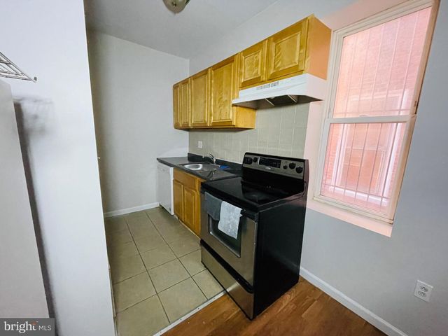 3322 N 17TH ST, Philadelphia, PA 19140