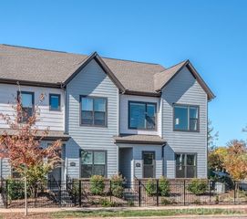 5862 Ardrey Kell Road, Charlotte, NC 28277