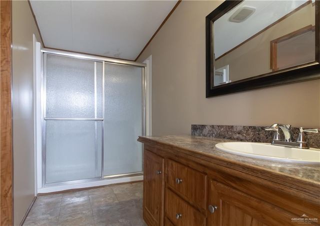 2000 Double Eagle Drive, Mission, TX 78572