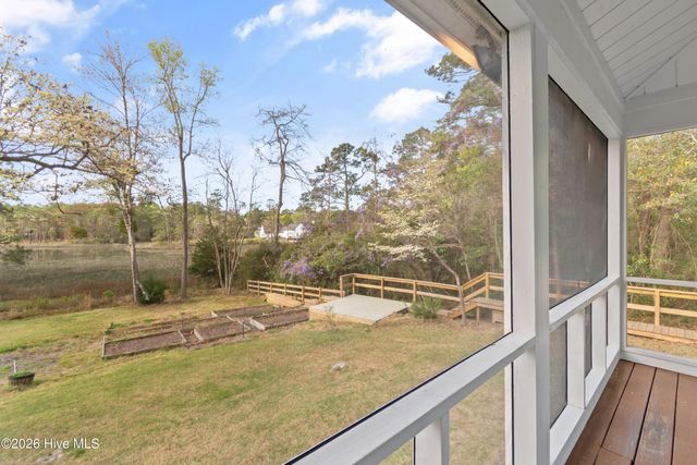 1321 Marsh Line Court SW, Shallotte, NC 28470