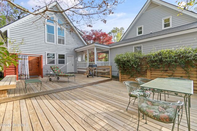 1321 Marsh Line Court SW, Shallotte, NC 28470