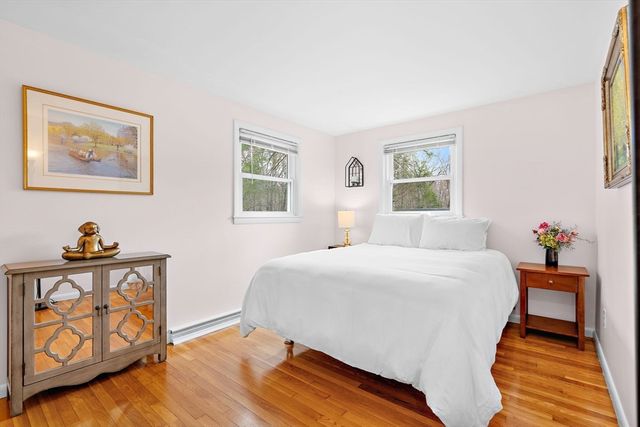 107 Dorset Rd, Holliston, MA 01746