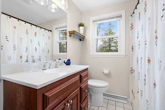 107 Dorset Rd, Holliston, MA 01746