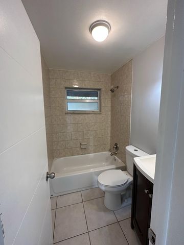 8500 Sunset Drive, Palm Beach Gardens, FL 33410