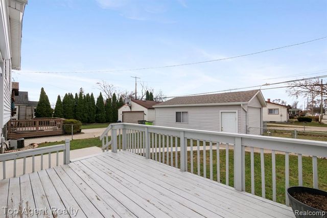 20714 Colman Street, Clinton Township, MI 48035