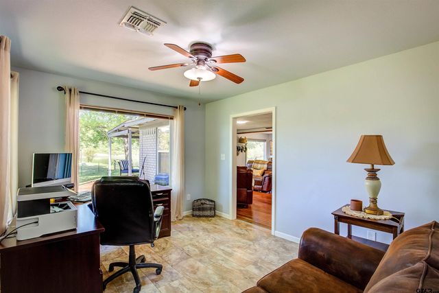 1462 Pr 8692, Winnsboro, TX 75494