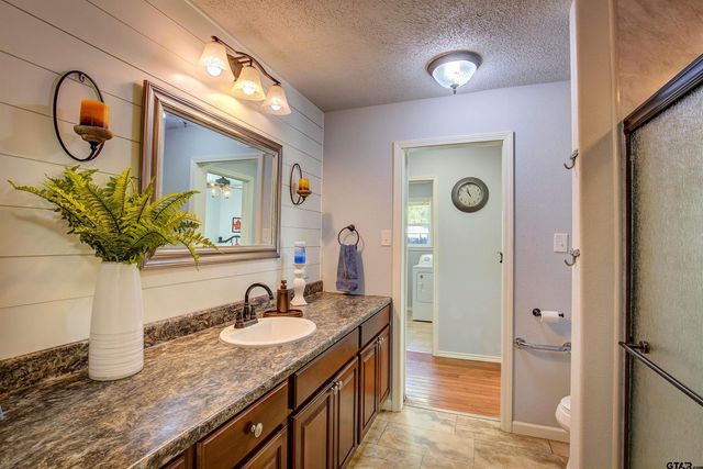1462 Pr 8692, Winnsboro, TX 75494