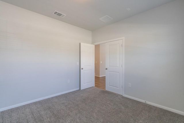 215 Roaming DR, Hutto, TX 78634