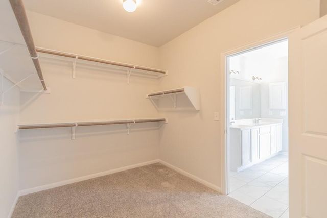 215 Roaming DR, Hutto, TX 78634