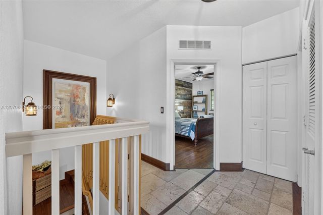 3251 NW 32nd Terrace, Oakland Park, FL 33309