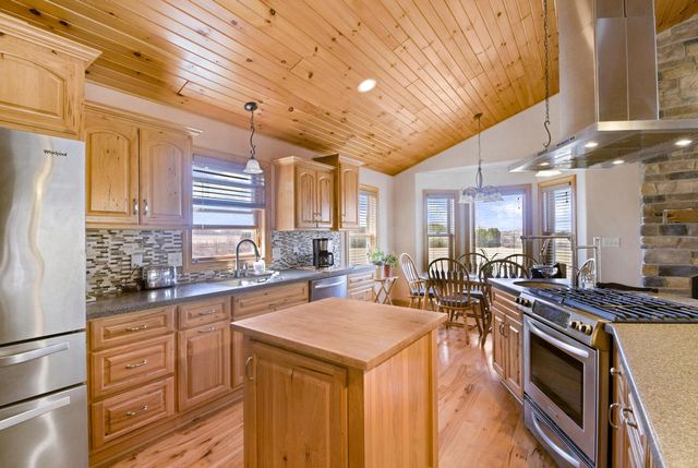 4008 Ridge ROAD, Kewaskum, WI 53040