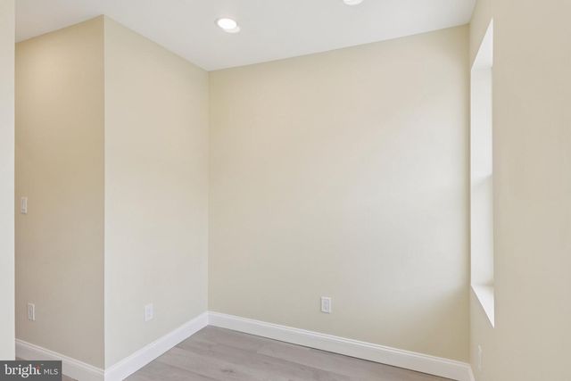 729 MADISON ST NW, Washington, DC 20011