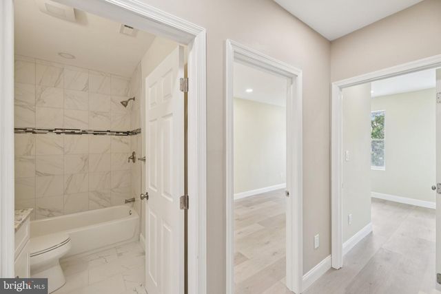 729 MADISON ST NW, Washington, DC 20011