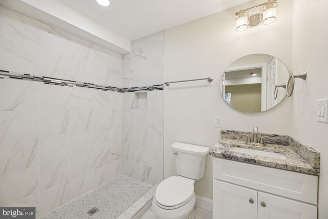 729 MADISON ST NW, Washington, DC 20011