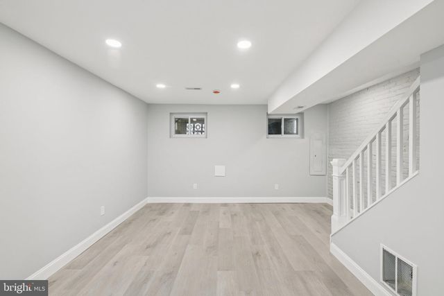 729 MADISON ST NW, Washington, DC 20011