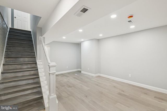 729 MADISON ST NW, Washington, DC 20011