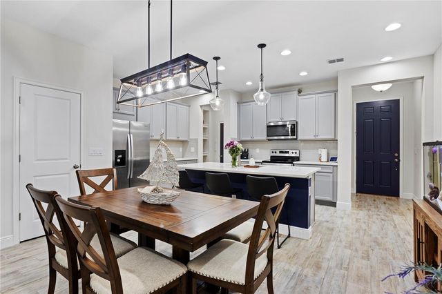 14110 DAMSELFLY DRIVE, Tampa, FL 33625