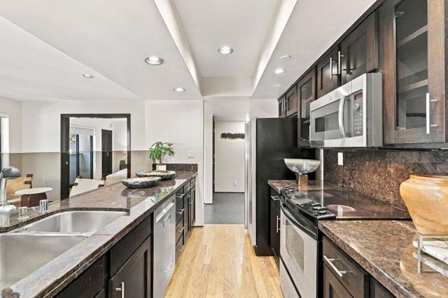 165 Forest Avenue 2C, Palo Alto, CA 94301