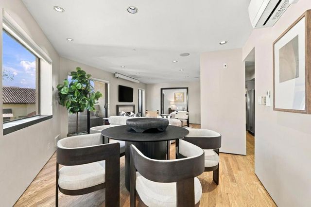 165 Forest Avenue 2C, Palo Alto, CA 94301