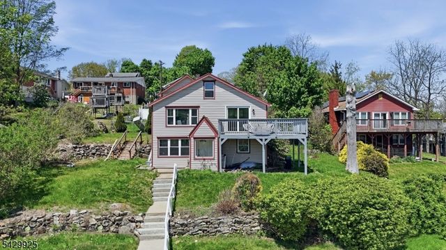78 Koclas Dr, Netcong Boro, NJ 07857