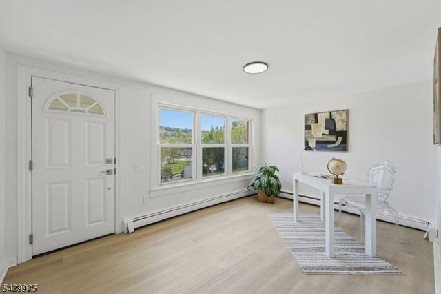 78 Koclas Dr, Netcong Boro, NJ 07857