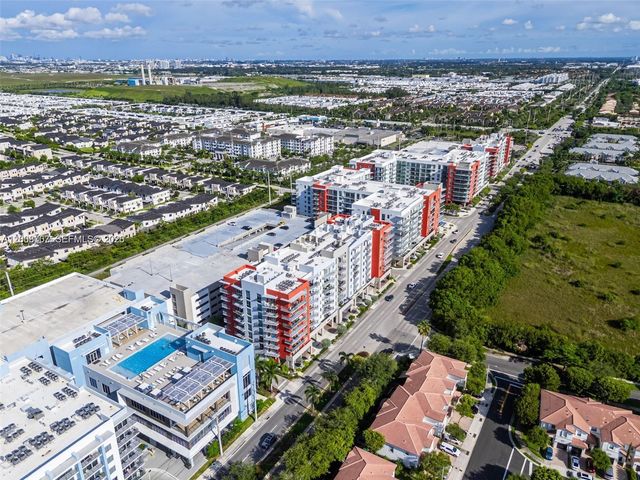 7825 NW 107th Ave 321, Doral, FL 33178