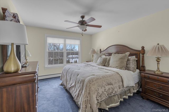 86 Louise Court, Riverhead, NY 11901