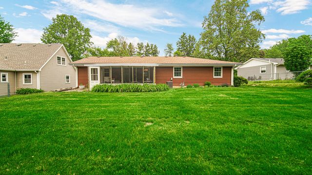 1053 Avondale Avenue, Valparaiso, IN 46385