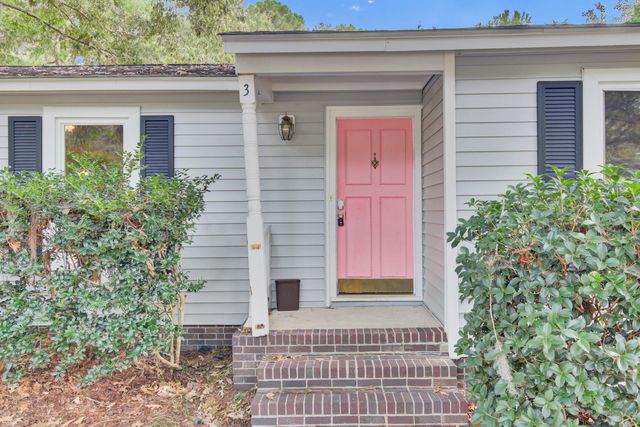 3 Tartan Court, Charleston, SC 29414
