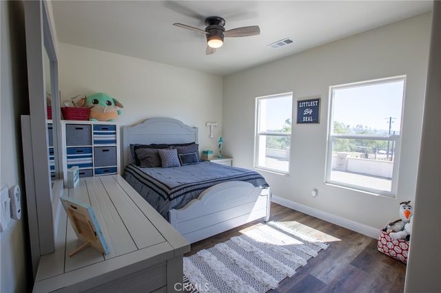 29200 Acorn Ct, Coarsegold, CA 93614