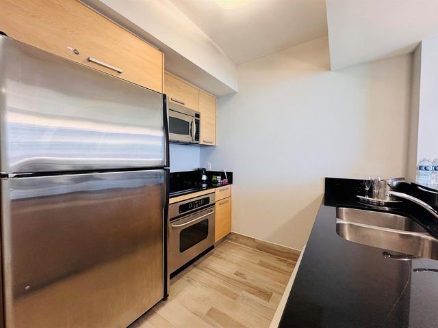 18683 Collins Avenue 2303, Sunny Isles Beach, FL 33160
