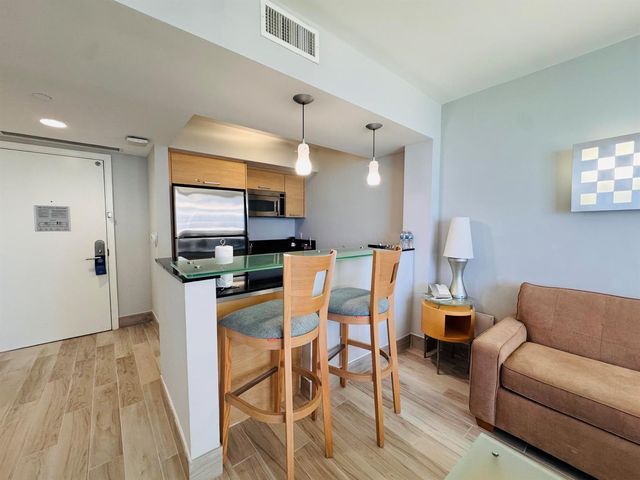 18683 Collins Avenue 2303, Sunny Isles Beach, FL 33160