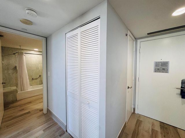 18683 Collins Avenue 2303, Sunny Isles Beach, FL 33160