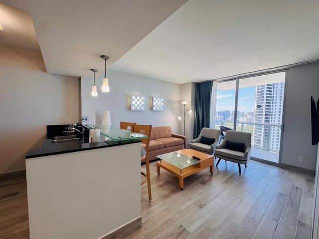 18683 Collins Avenue 2303, Sunny Isles Beach, FL 33160