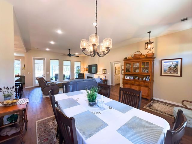 1 Nascapi Trace, Cherokee Village, AR 72529