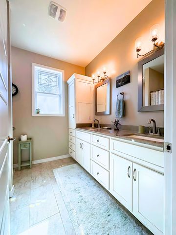 1 Nascapi Trace, Cherokee Village, AR 72529