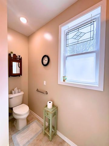 1 Nascapi Trace, Cherokee Village, AR 72529