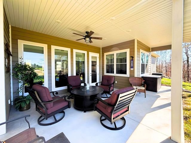 1 Nascapi Trace, Cherokee Village, AR 72529