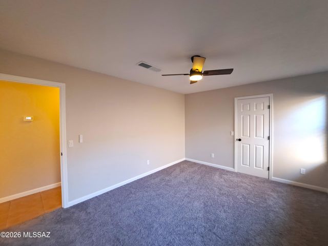 1588 W Swisher Place, Tucson, AZ 85746