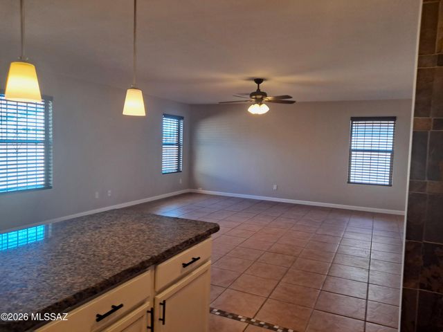 1588 W Swisher Place, Tucson, AZ 85746