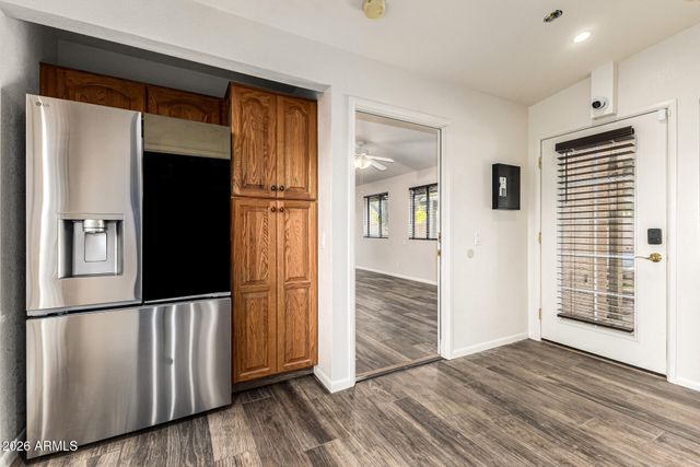 2115 W SHAWNEE Drive, Chandler, AZ 85224