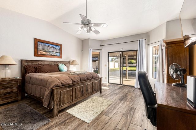 2115 W SHAWNEE Drive, Chandler, AZ 85224