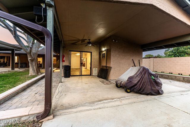 2115 W SHAWNEE Drive, Chandler, AZ 85224