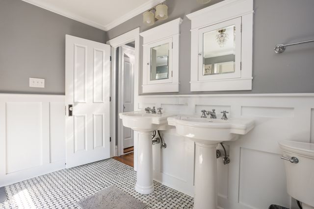 220 S Washington Street, Danville, IN 46122