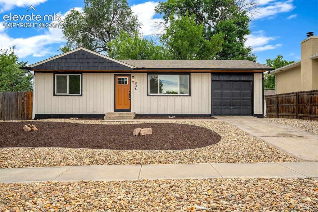 806 Querida Drive, Colorado Springs, CO 80909 — exterior
