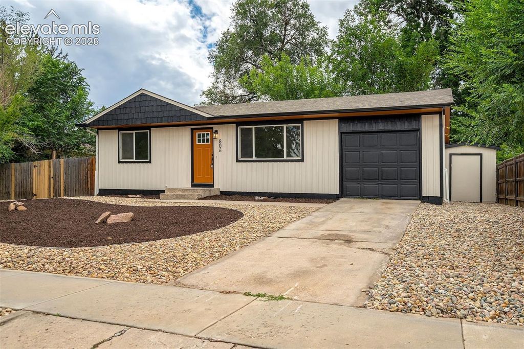 806 Querida Drive, Colorado Springs, CO 80909 — photo 2