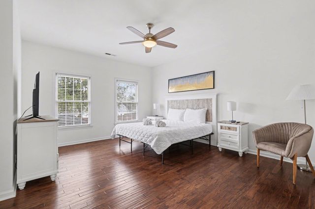 1513 26th Ave N, North Myrtle Beach, SC 29582